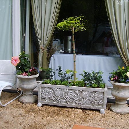 Amethyst Suites Springs  Luaran gambar